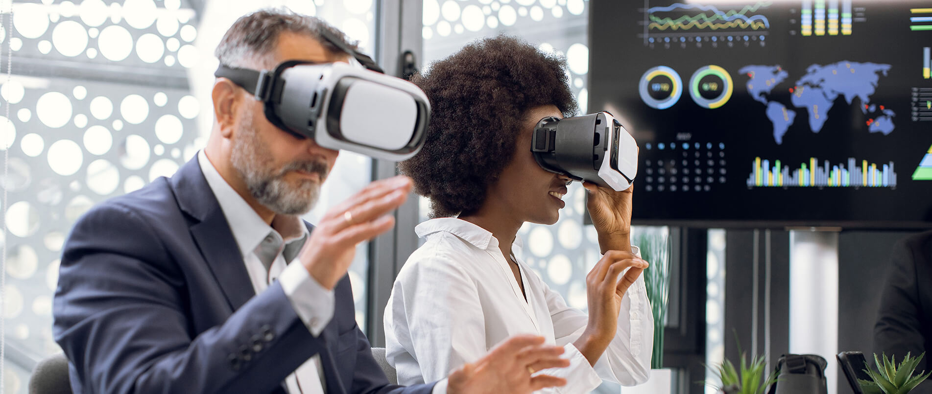 重磅！mg不朽情缘官网正式发布一站式XR产品解决方案，助力探索数字世界新纪元